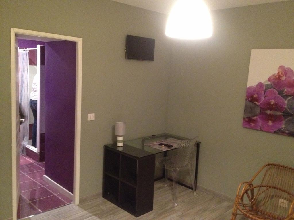 Appartements D'Hotes Santa Giulia Niort Ruang foto
