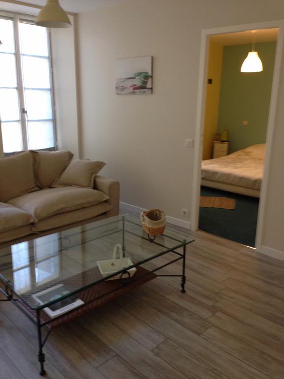 Appartements D'Hotes Santa Giulia Niort Ruang foto